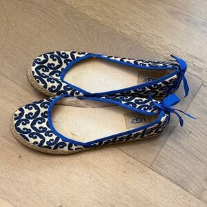 UGG Blue and Cream Patterned Ballet Espadrille Flats, Size 8.5